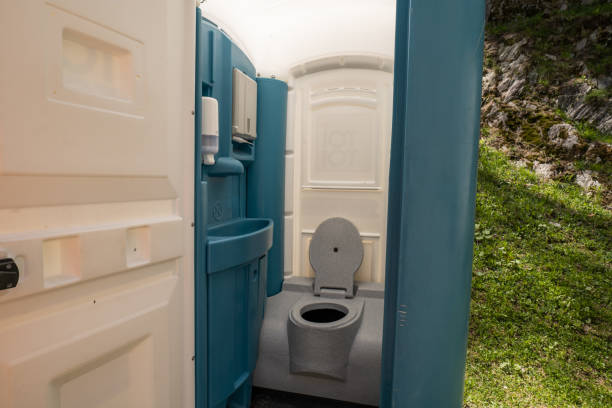 Best Portable restroom trailer rental  in , WV